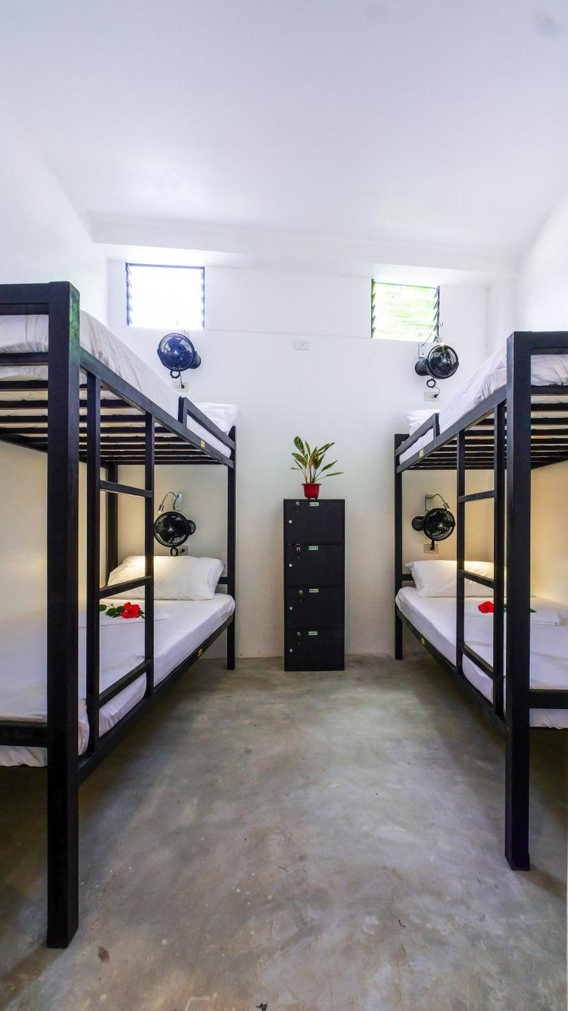 Sip Sunset Hostel And Lounge El Nido Exterior foto