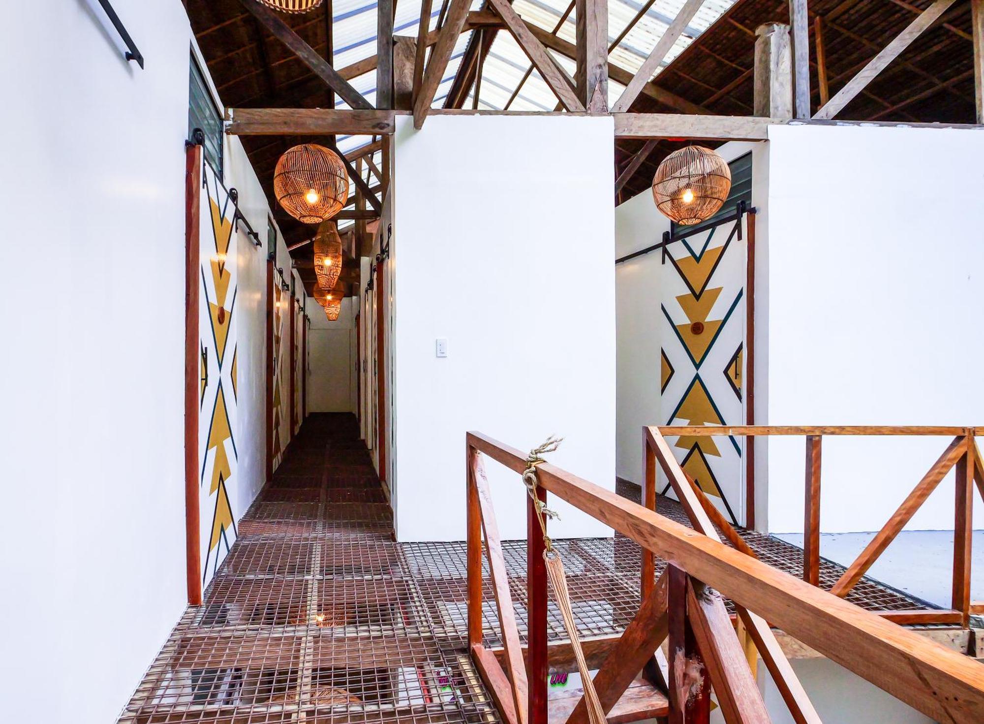 Sip Sunset Hostel And Lounge El Nido Exterior foto